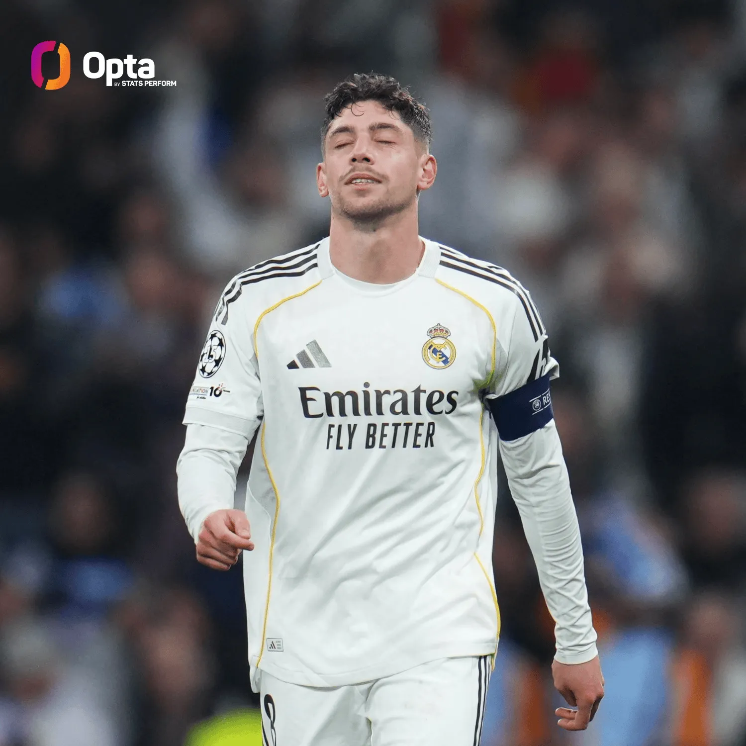 爱游戏官网-巴尔韦德此前75场欧冠一共只打进3球，今天半场即戴帽