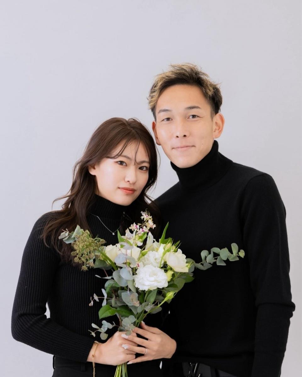 爱游戏下载-铁人2连败后内乱？日本外援失宠引妻子哭诉：不甘心！他拼尽全力