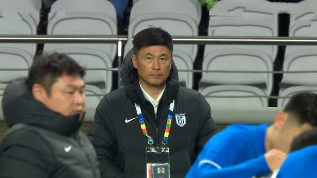 爱游戏网页版-大连剩1场试错，斯坦丘撤到8号位 赶上武磊火热 回梭鱼湾少输当赢